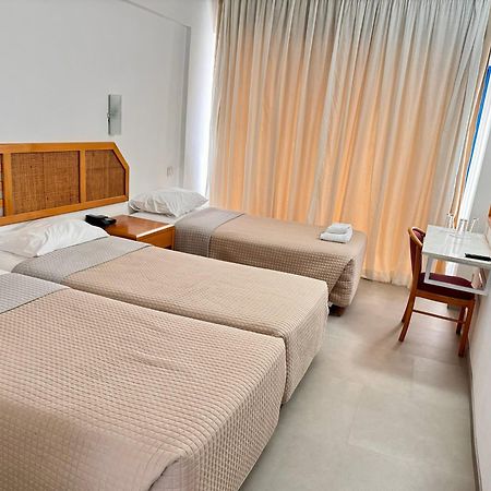 Navarria Blue Hotel Limasol Dış mekan fotoğraf