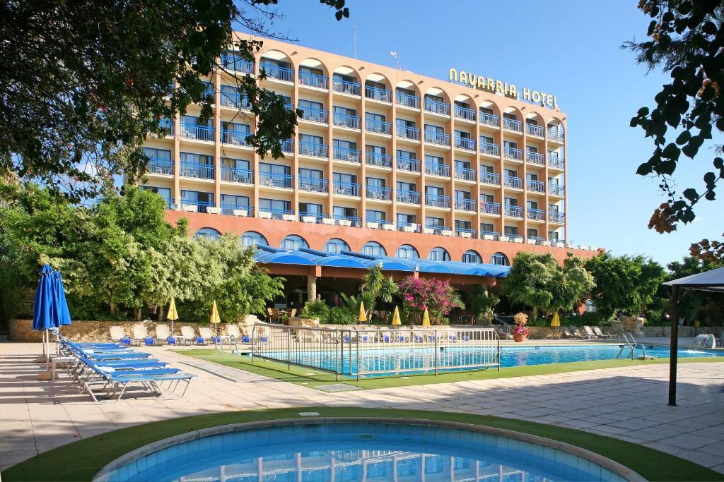 Navarria Blue Hotel Limasol Dış mekan fotoğraf