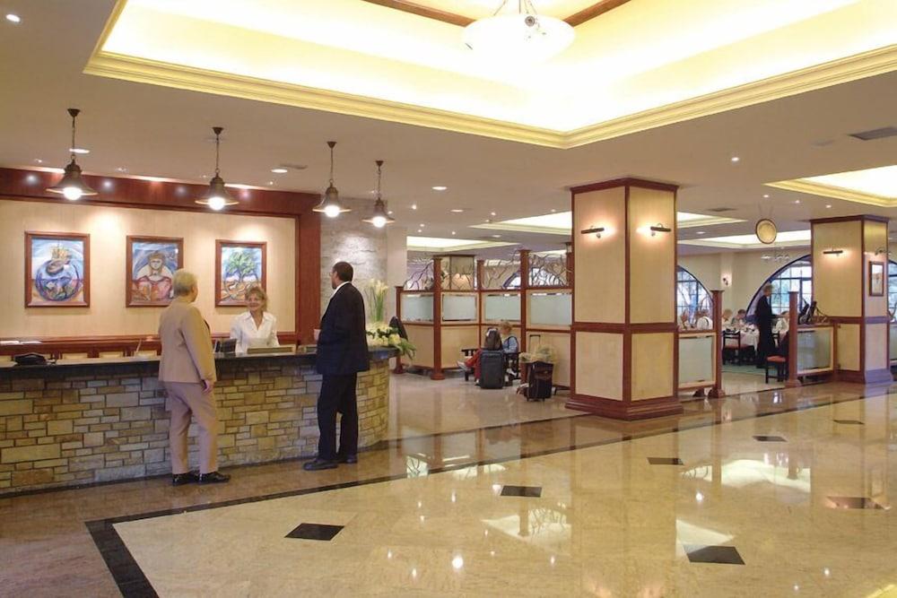 Navarria Blue Hotel Limasol Dış mekan fotoğraf